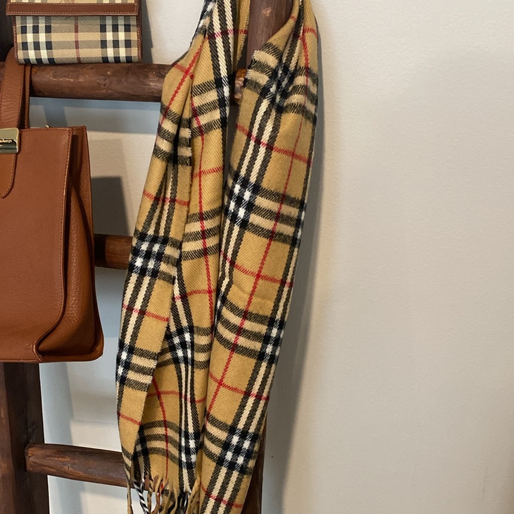 Burberry Collection Bundle Euc Authentic Vintageo… - image 4